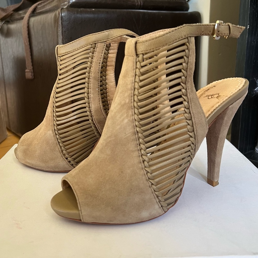 PATRIZIA PEPE Size 37 6.5 genuine Leather suede Ankle Cuff Heel Sandal Boxed